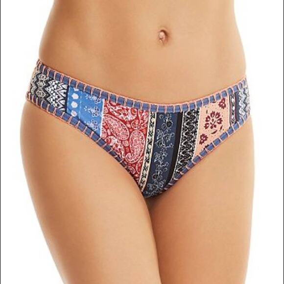 MINKPINK Boho Lily Keyhole Bikini Bottom NWT size Medium - Picture 1 of 11